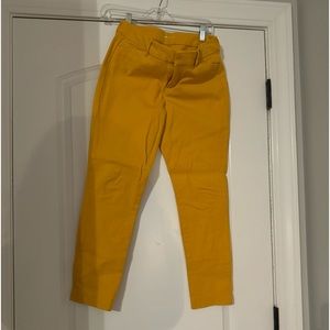 Old navy pixie mustard trousers size 6